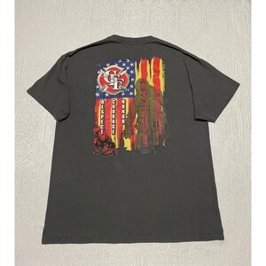 Firefighter T Shirt XL Gray Respect‎ Courage Honor American Flag Graphic Tee